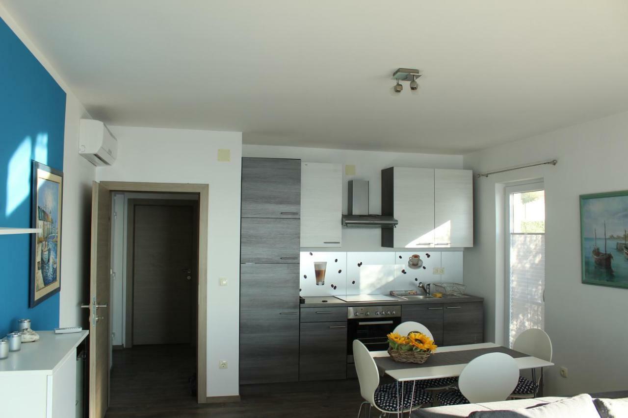 Mihaela Apartment Mlini Exterior photo